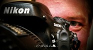 Anthony manhandles the Nikon D800.